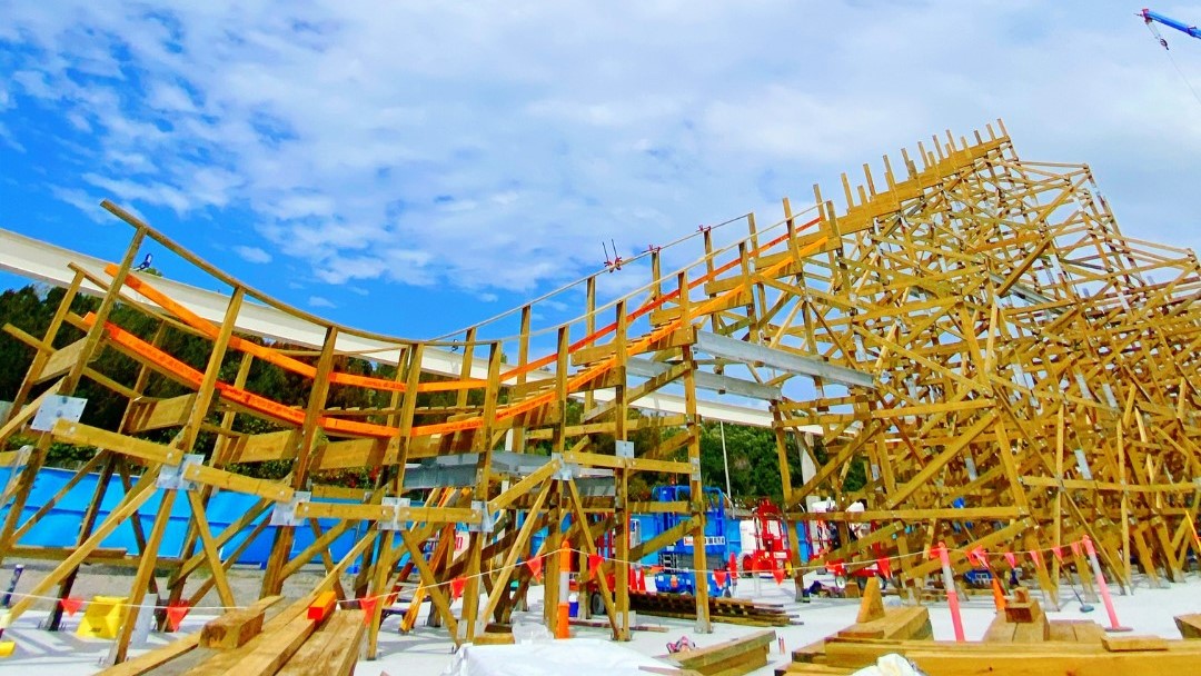 Leviathan coaster under construction at Sea World | News | ThemeParks ...